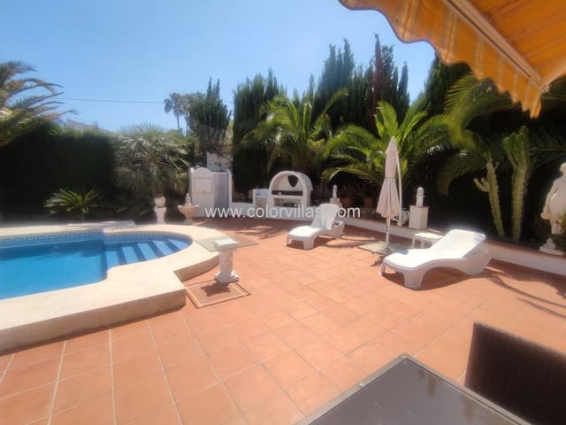 3 makuuhuone Huvila myytävänä paikassa Benissa mukana 
autotalli - 485 000 € (Ref: 9414680)