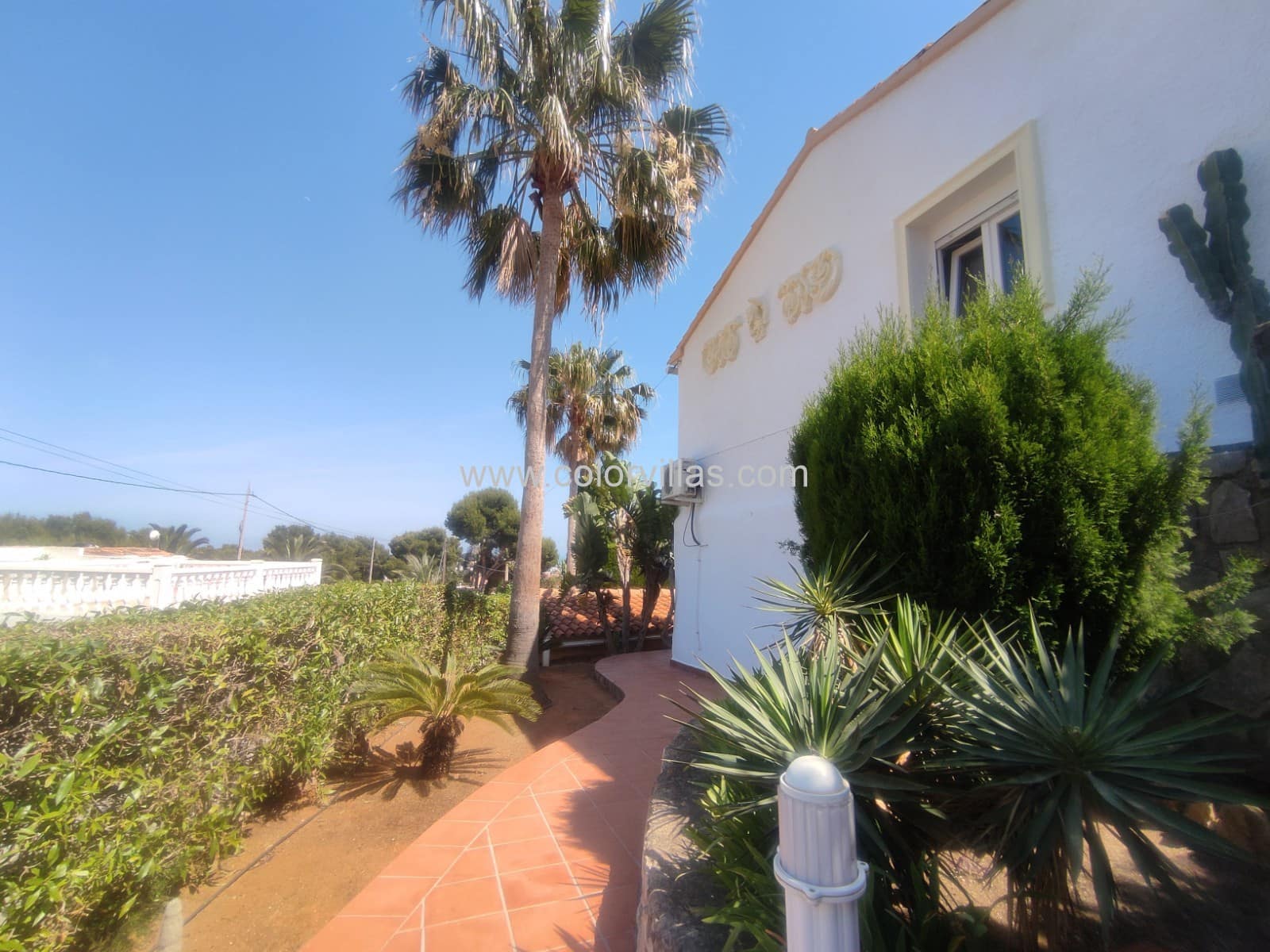 3 makuuhuone Huvila myytävänä paikassa Benissa mukana 
autotalli - 485 000 € (Ref: 9414680)