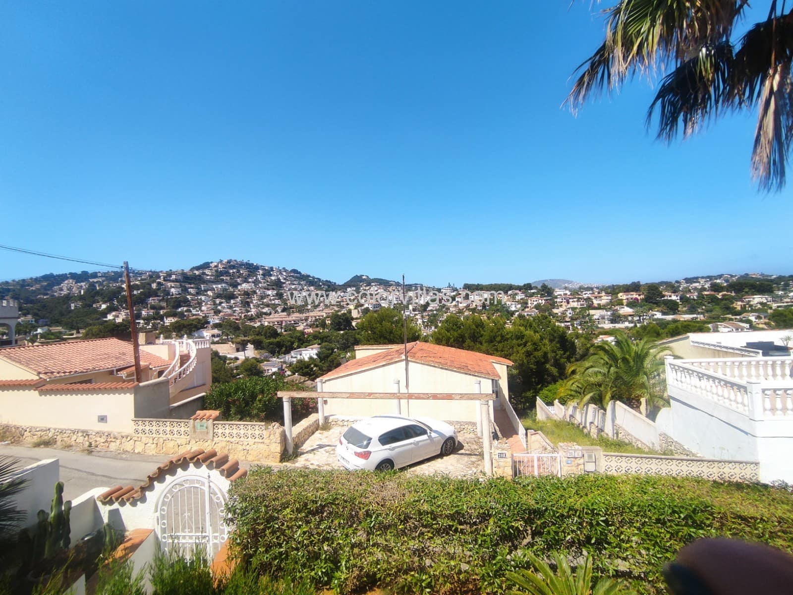 3 makuuhuone Huvila myytävänä paikassa Benissa mukana 
autotalli - 485 000 € (Ref: 9414680)