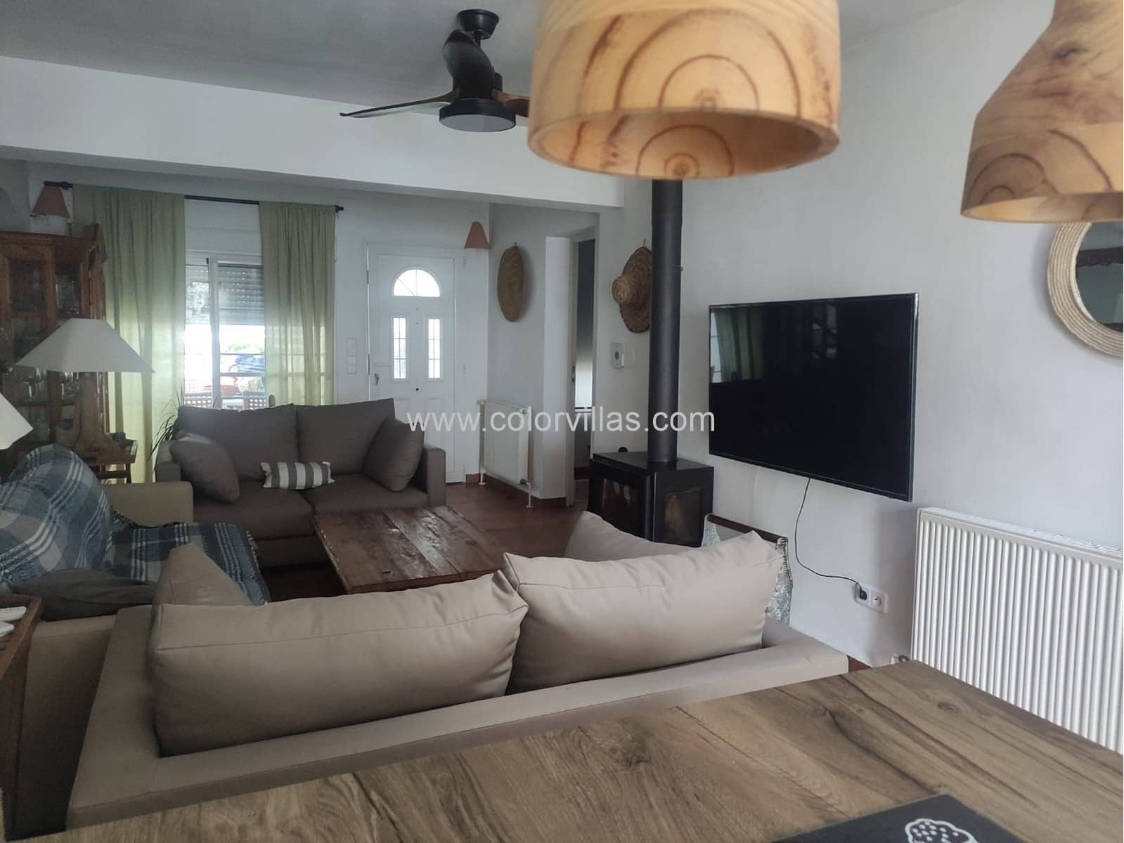 2 bedroom Bungalow for rent in Moraira - € 1,600 (Ref: 9414681)