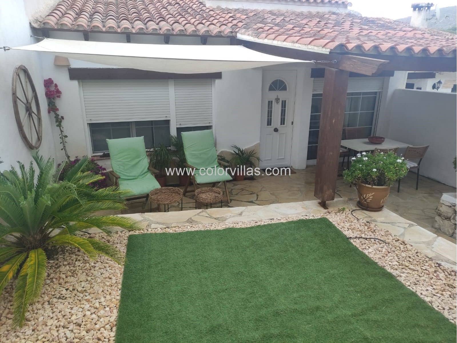 2 bedroom Bungalow for rent in Moraira - € 1,600 (Ref: 9414681)