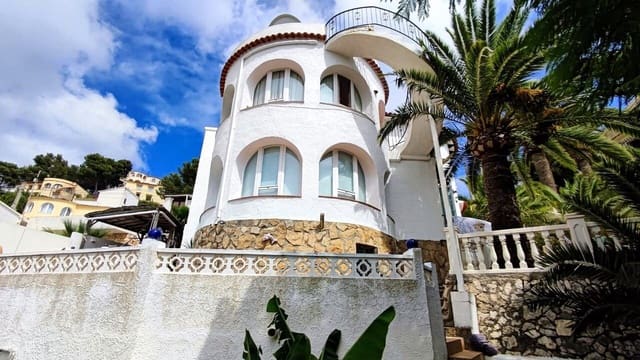 5 slaapkamer Villa te koop in Montemar, Benissa met garage - € 599.000 (Ref: 9414682)