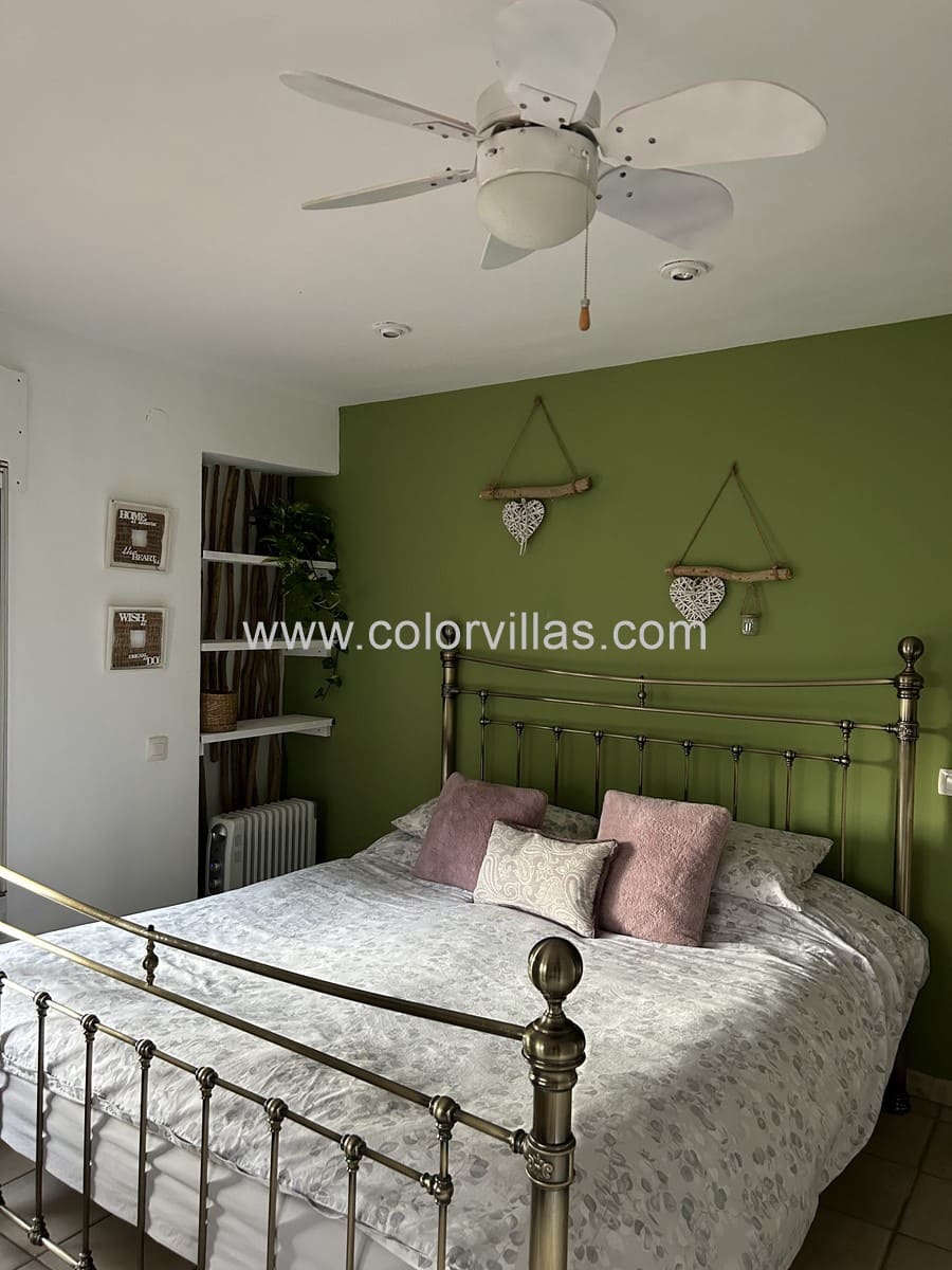 5 soveværelse Villa til salg i Montemar med garage - € 599.000 (Ref: 9414682)