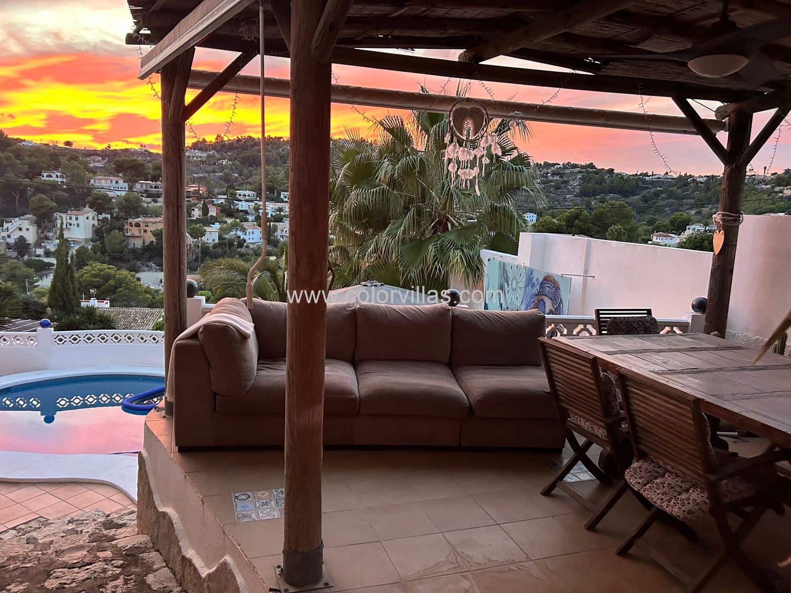 5 soveværelse Villa til salg i Montemar med garage - € 599.000 (Ref: 9414682)