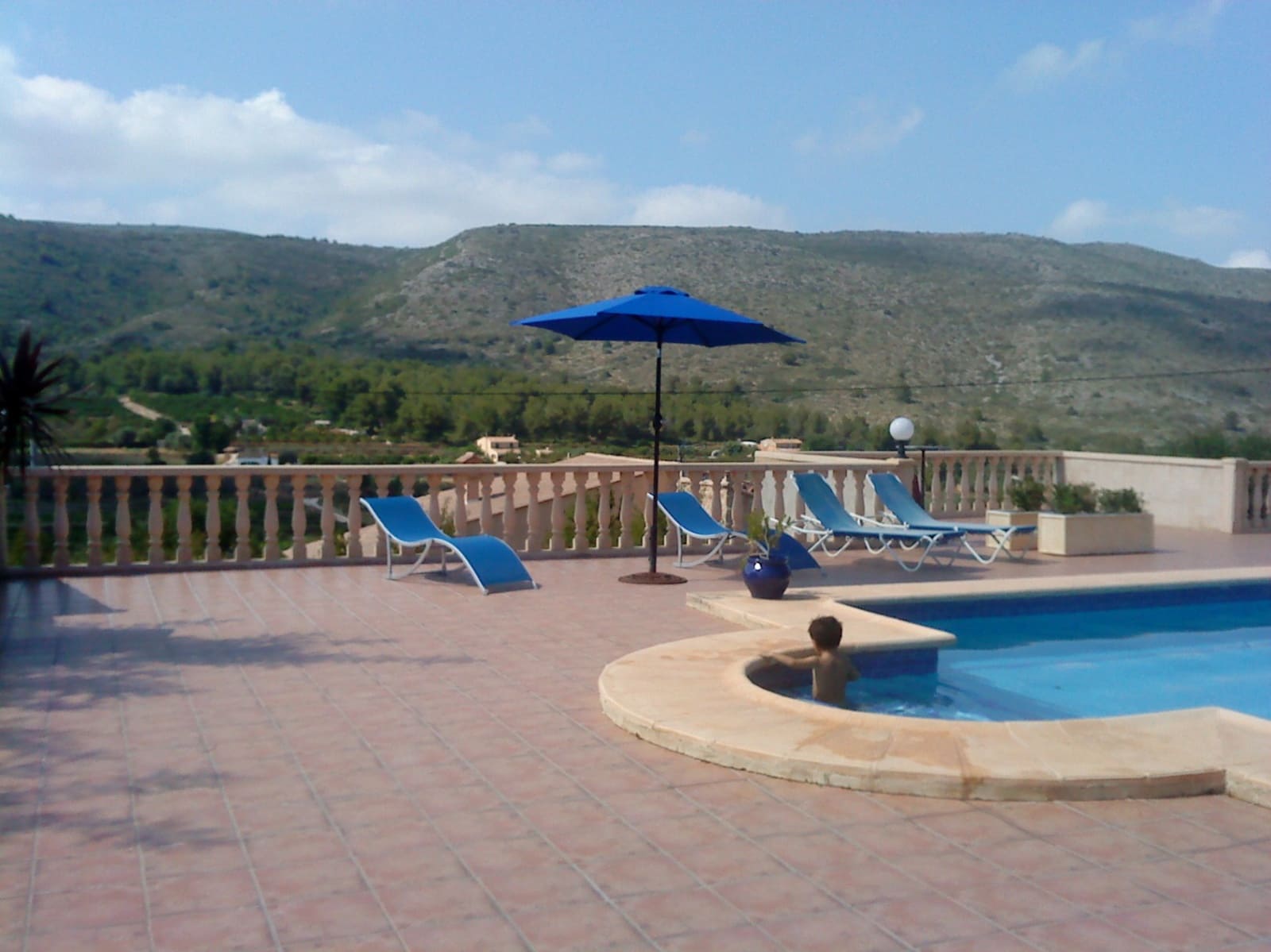 Finca/Herregård til salgs i Benissa med garasje - € 1 100 (Ref: 9414684)