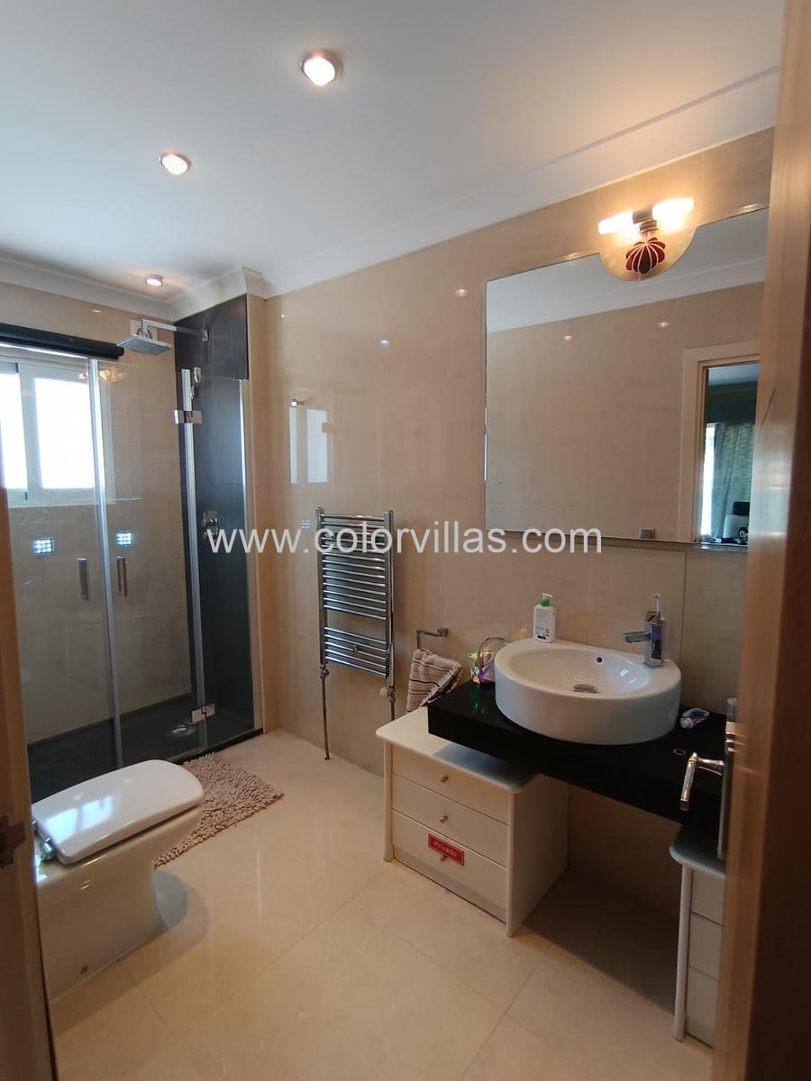 Chalet de 5 habitaciones en Benissa en venta con piscina garaje - 1.500.000 € (Ref: 9414685)