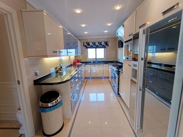 5 sypialnia Willa na sprzedaż w Benissa z basenem garażem - 1 500 000 € (Ref: 9414685)