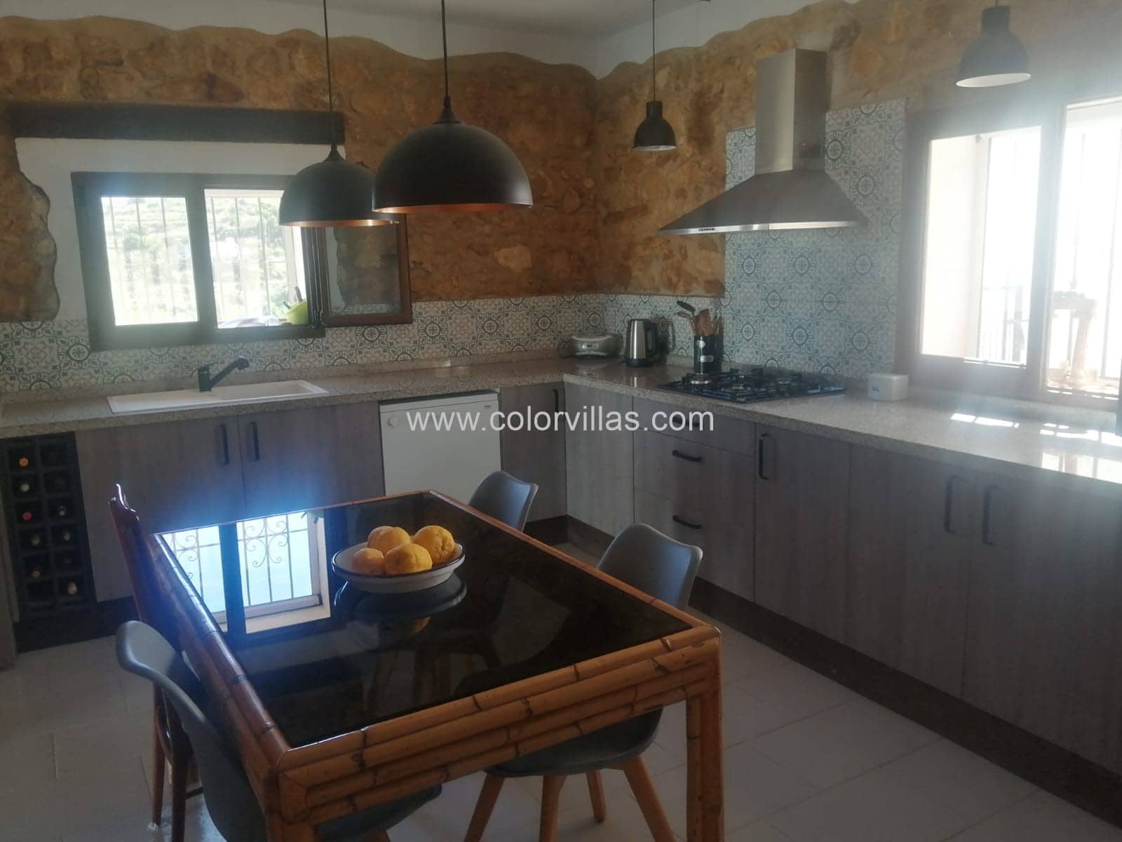 4 soveværelse Finca/Landehus til salg i Pedramala med garage - € 475.000 (Ref: 9414686)