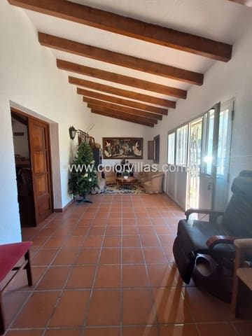 3 sovrum Finca/Hus på landet till salu i Moraira, Teulada-Moraira med garage - 570 000 € (Ref: 9414691)