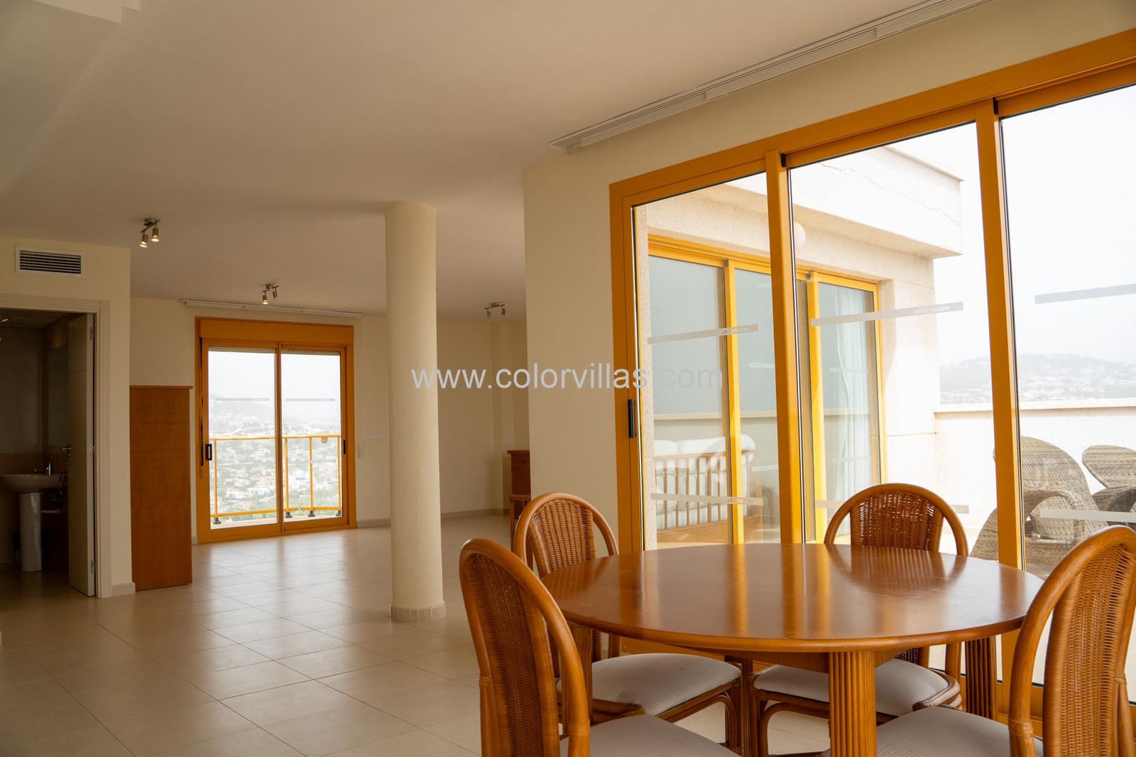 3 Zimmer Penthouse zu verkaufen in Calpe / Calp mit Garage - 637.000 € (Ref: 9414696)