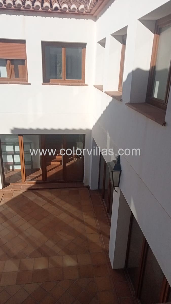 9 makuuhuone Maalaistalo myytävänä paikassa Moraira - 900 000 € (Ref: 9414699)