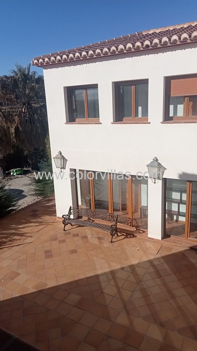 9 makuuhuone Maalaistalo myytävänä paikassa Moraira - 900 000 € (Ref: 9414699)