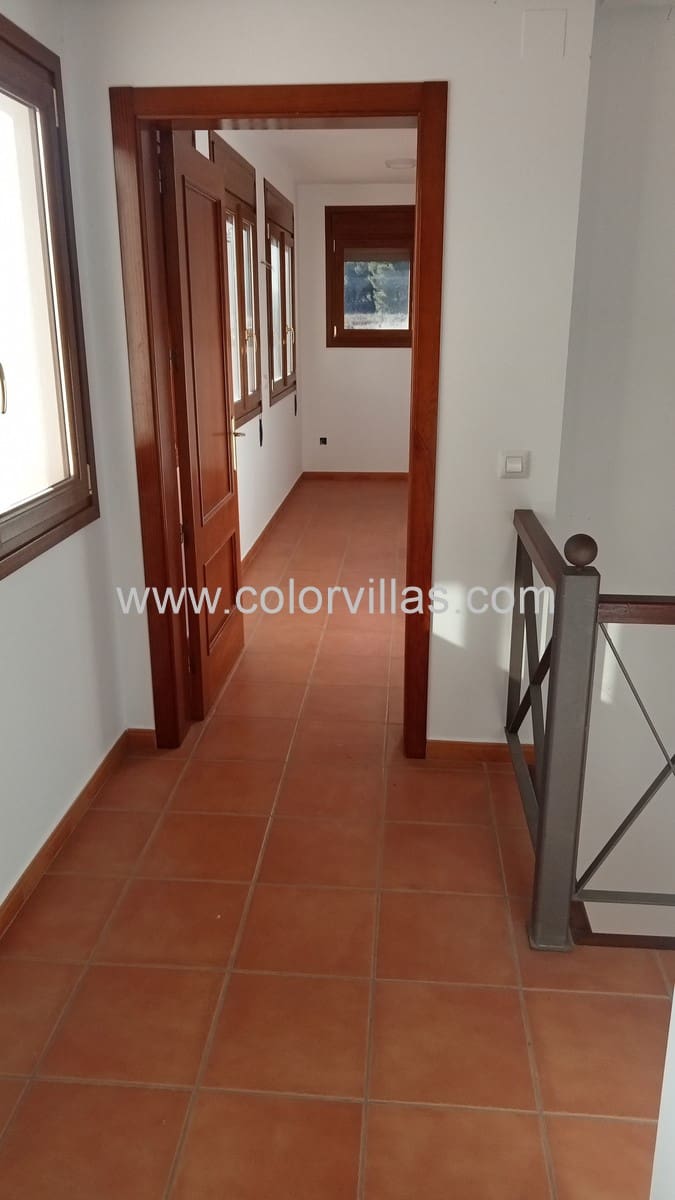 9 makuuhuone Maalaistalo myytävänä paikassa Moraira - 900 000 € (Ref: 9414699)