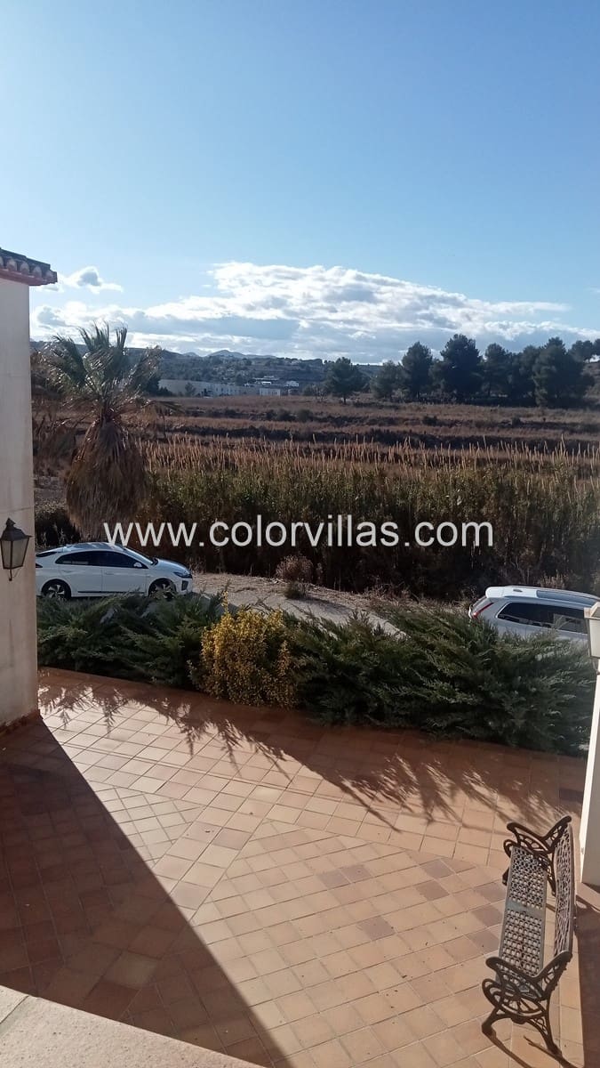 9 makuuhuone Maalaistalo myytävänä paikassa Moraira - 900 000 € (Ref: 9414699)