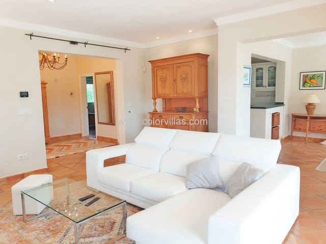 4 Zimmer Villa zu verkaufen in Moraira, Teulada-Moraira mit Garage - 965.000 € (Ref: 9414700)