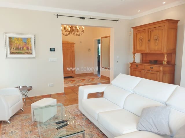 4 Zimmer Villa zu verkaufen in Moraira, Teulada-Moraira mit Garage - 965.000 € (Ref: 9414700)