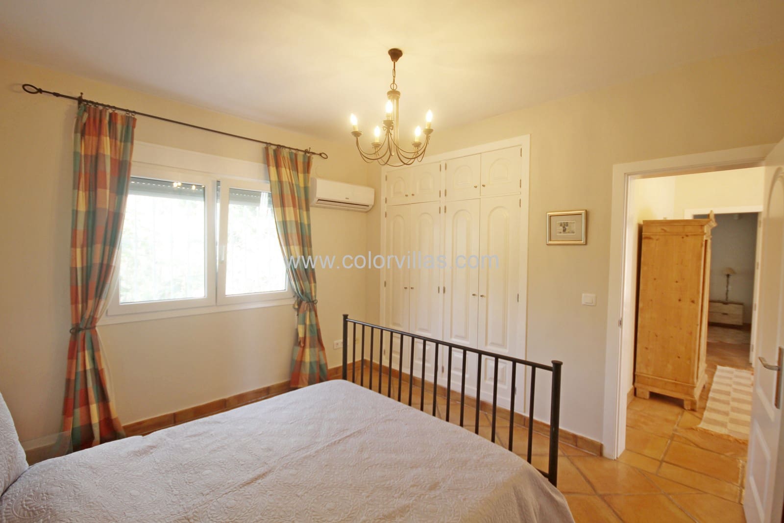 4 Zimmer Villa zu verkaufen in Moraira mit Garage - 965.000 € (Ref: 9414700)