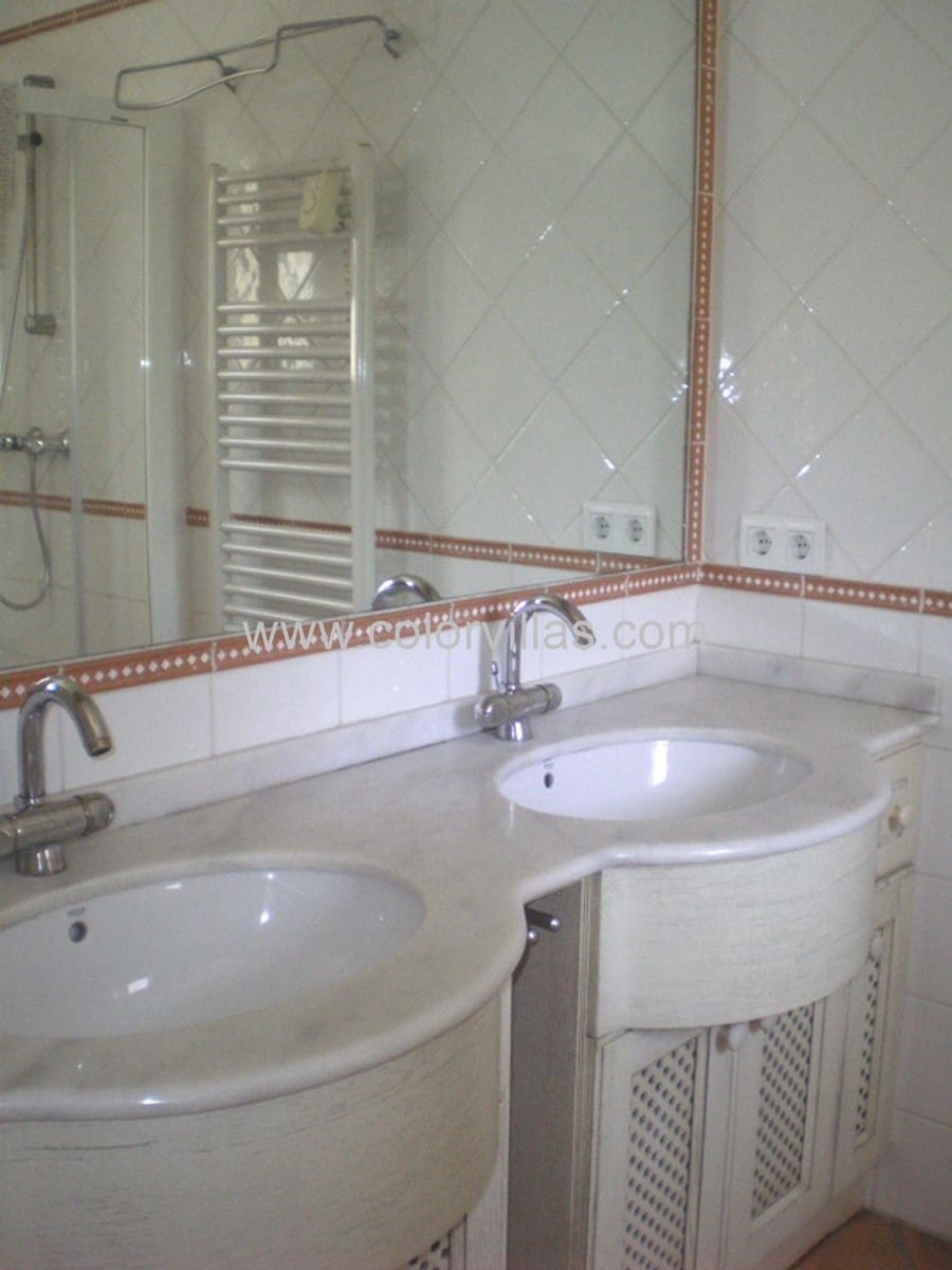 4 Zimmer Villa zu verkaufen in Moraira mit Garage - 965.000 € (Ref: 9414700)