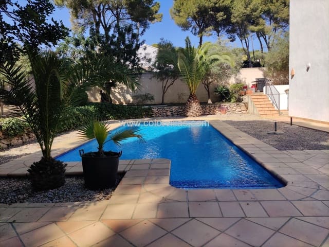 Chalet de 3 habitaciones en Moraira, Teulada-Moraira en venta - 1.200.000 € (Ref: 9414701)
