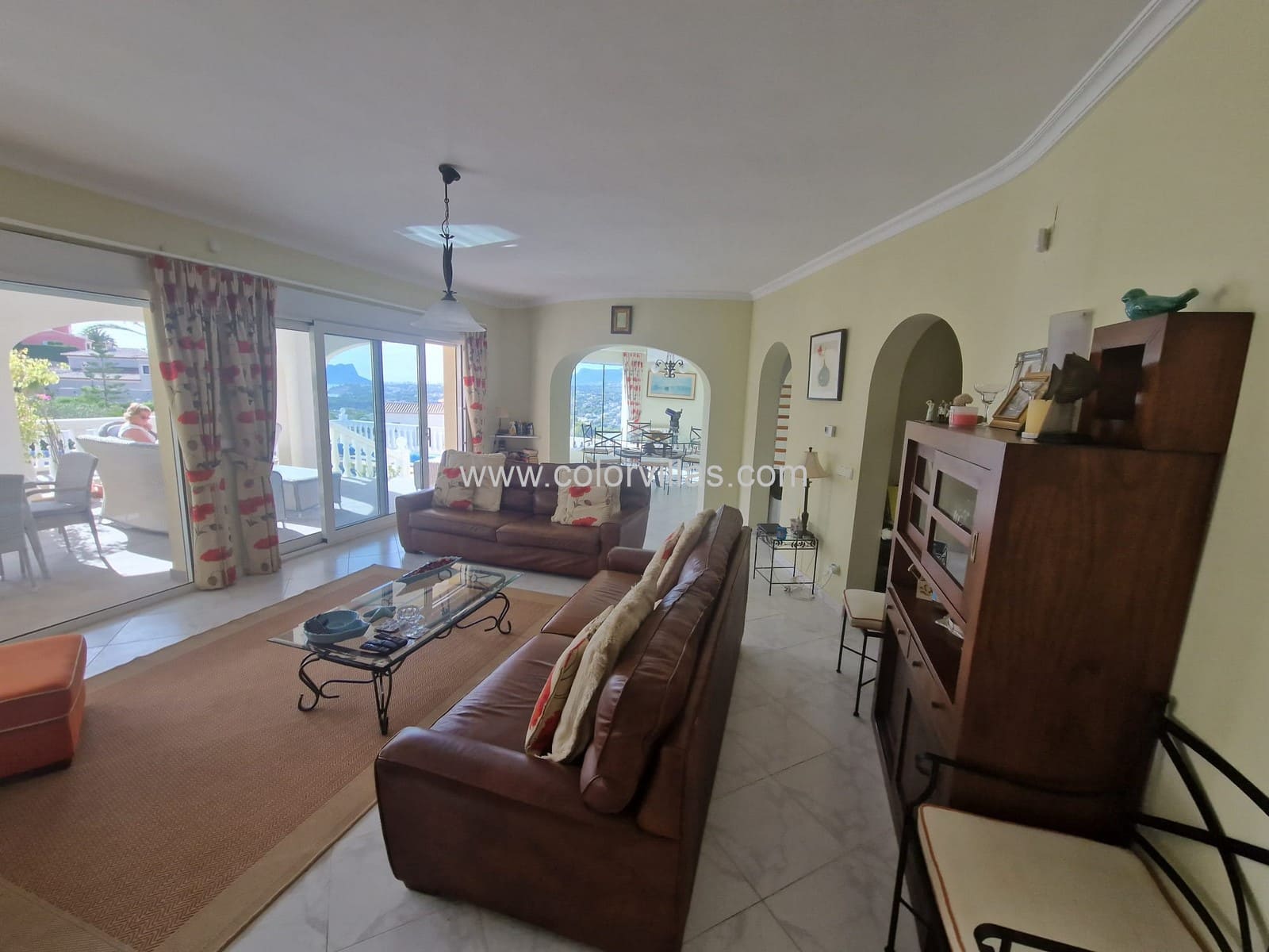 5 bedroom Villa for sale in Moraira with garage - € 745,000 (Ref: 9414702)