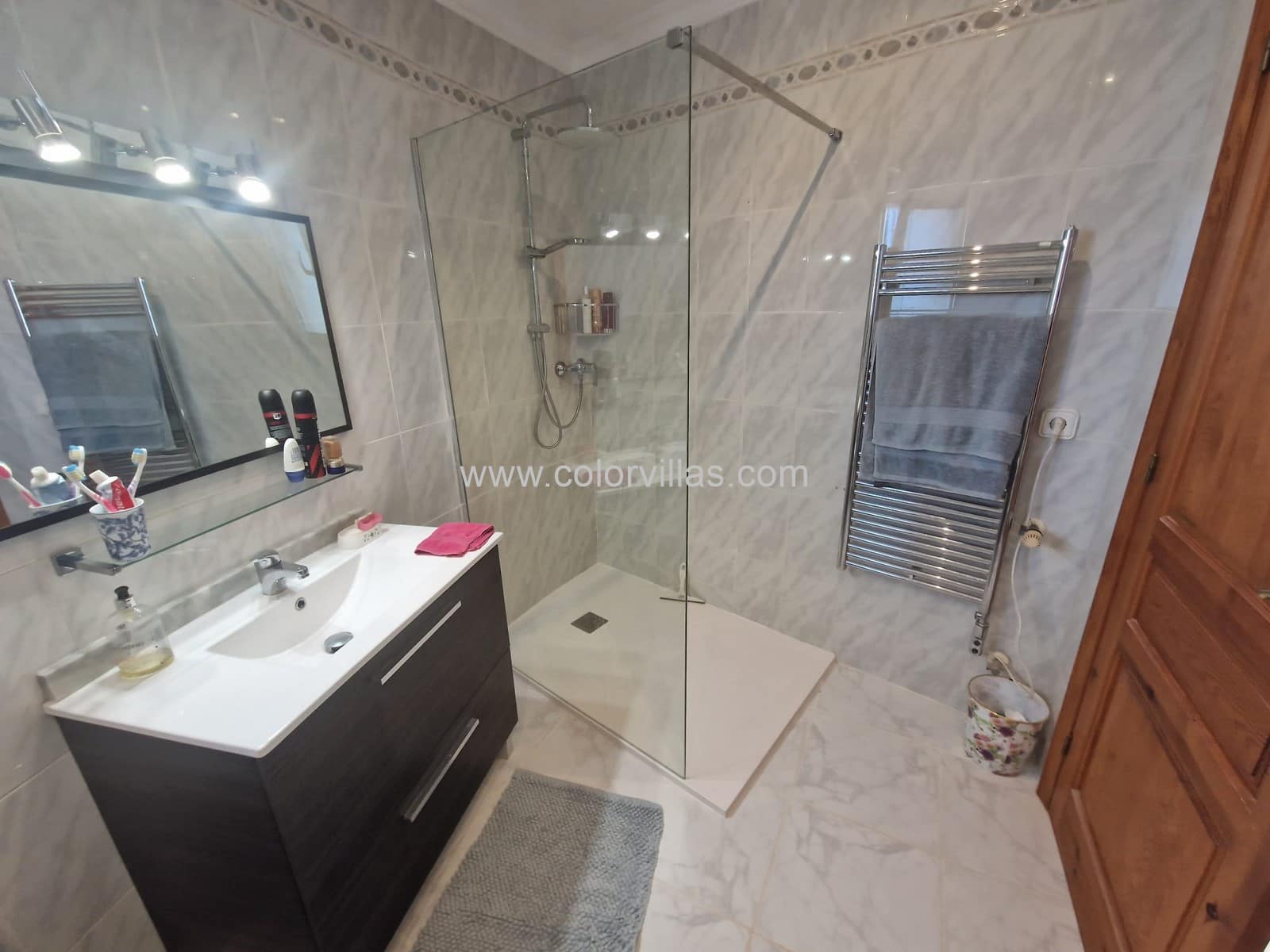 5 bedroom Villa for sale in Moraira with garage - € 745,000 (Ref: 9414702)