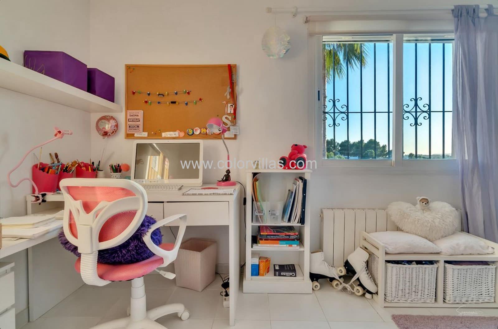 6 bedroom Villa for sale in Teulada with garage - € 895,000 (Ref: 9414703)