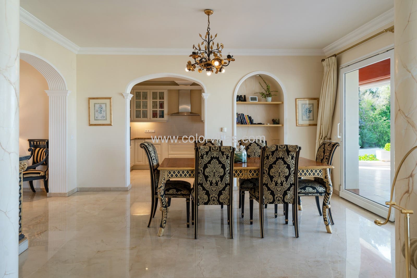 4 Zimmer Villa zu verkaufen in Moraira mit Pool Garage - 2.000.000 € (Ref: 9414704)