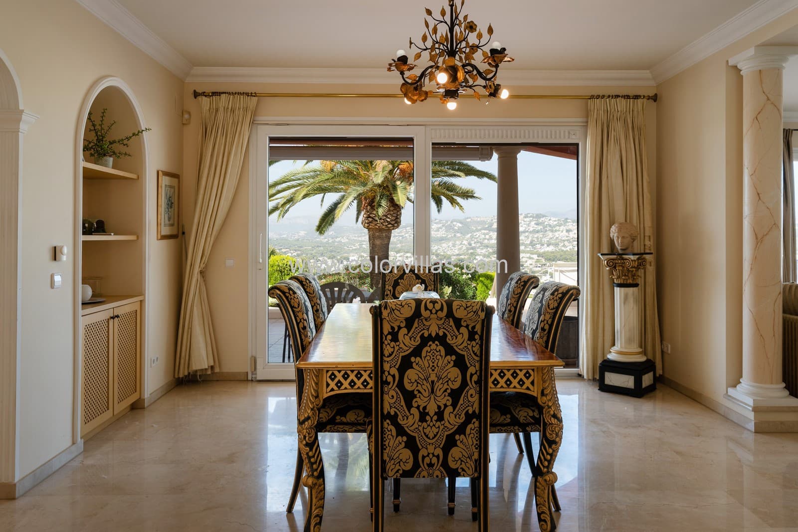 4 Zimmer Villa zu verkaufen in Moraira mit Pool Garage - 2.000.000 € (Ref: 9414704)