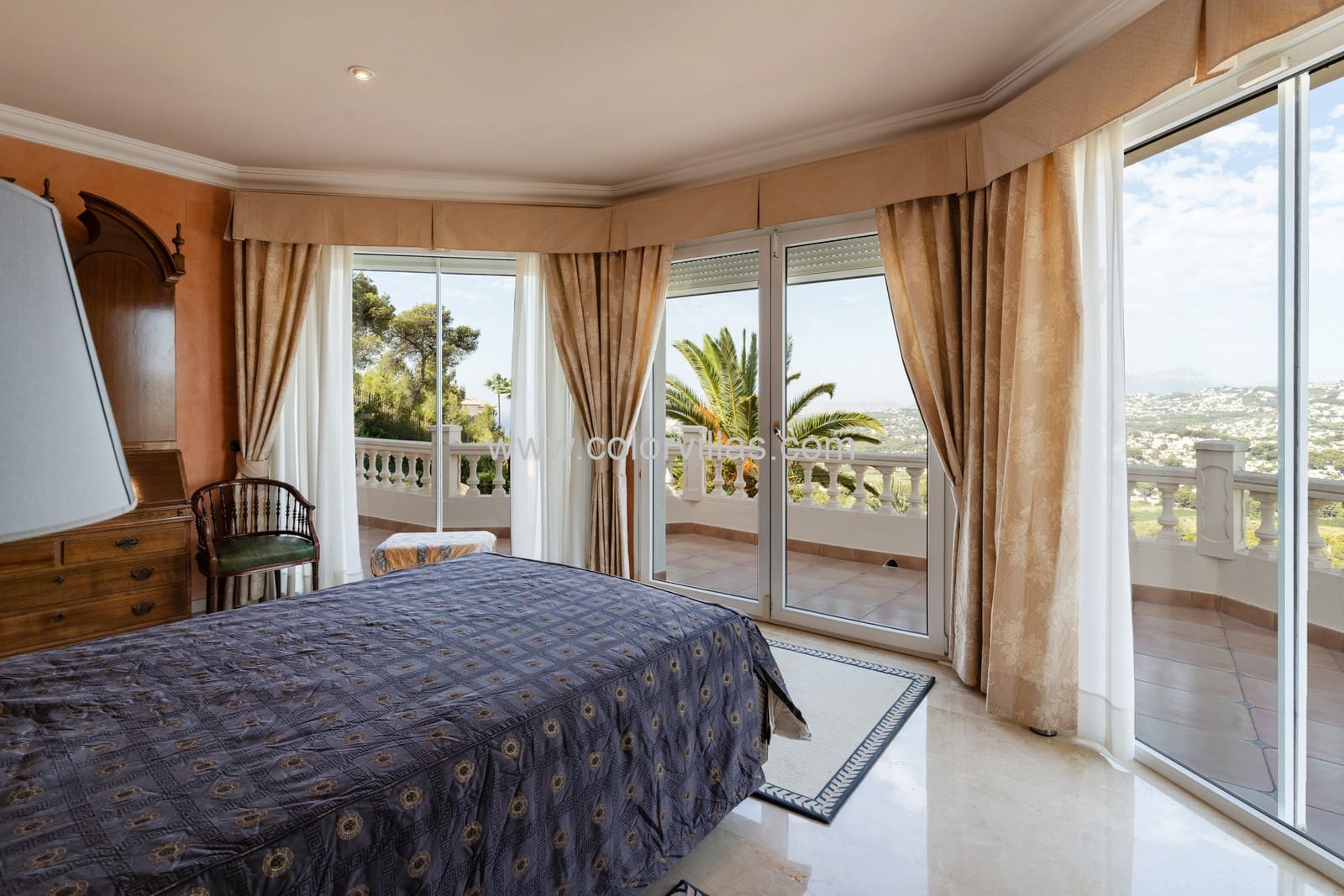 4 Zimmer Villa zu verkaufen in Moraira mit Pool Garage - 2.000.000 € (Ref: 9414704)