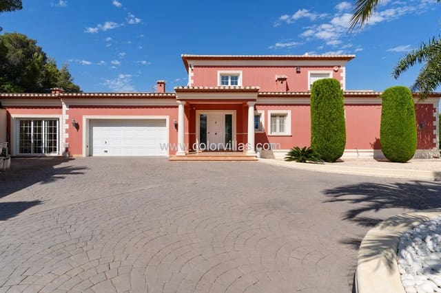 4 Zimmer Villa zu verkaufen in Moraira, Teulada-Moraira mit Pool Garage - 2.000.000 € (Ref: 9414704)