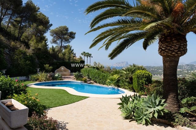 4 Zimmer Villa zu verkaufen in Moraira, Teulada-Moraira mit Pool Garage - 2.000.000 € (Ref: 9414704)