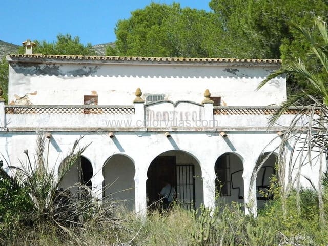 6 soverom Finca/Herregård til salgs i Teulada Pueblo, Teulada-Moraira med garasje - € 365 000 (Ref: 9414706)