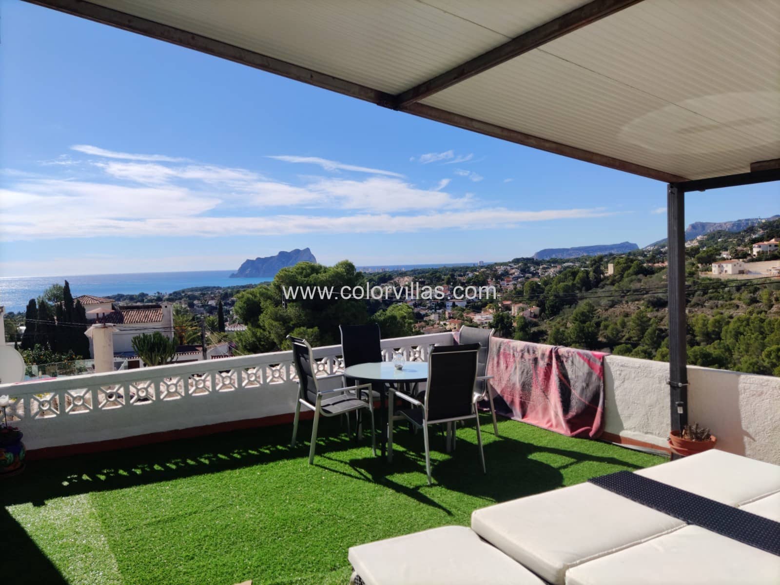 Chalet de 7 habitaciones en Moraira en venta con piscina garaje - 740.000 € (Ref: 9414713)