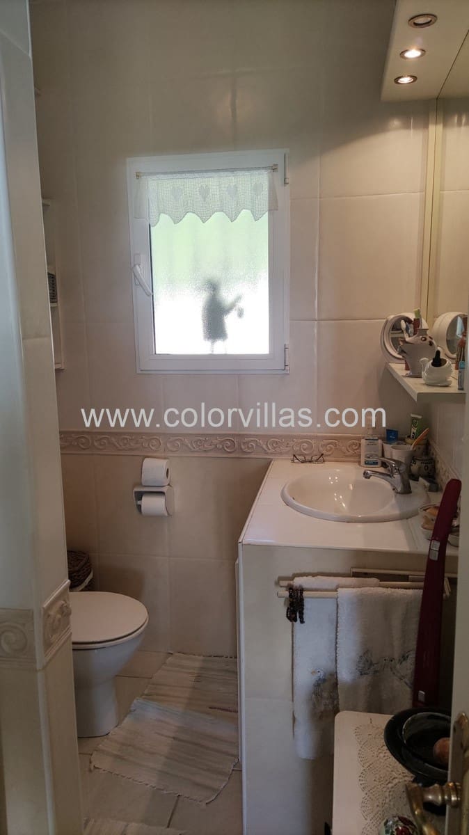 Chalet de 7 habitaciones en Moraira en venta con piscina garaje - 740.000 € (Ref: 9414713)