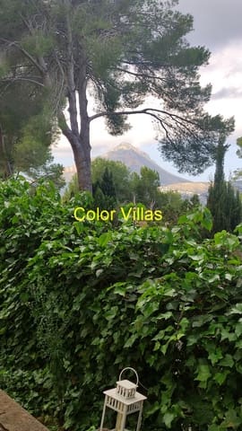 Chalet de 4 habitaciones en Javea / Xàbia en venta con garaje - 595.000 € (Ref: 9414714)