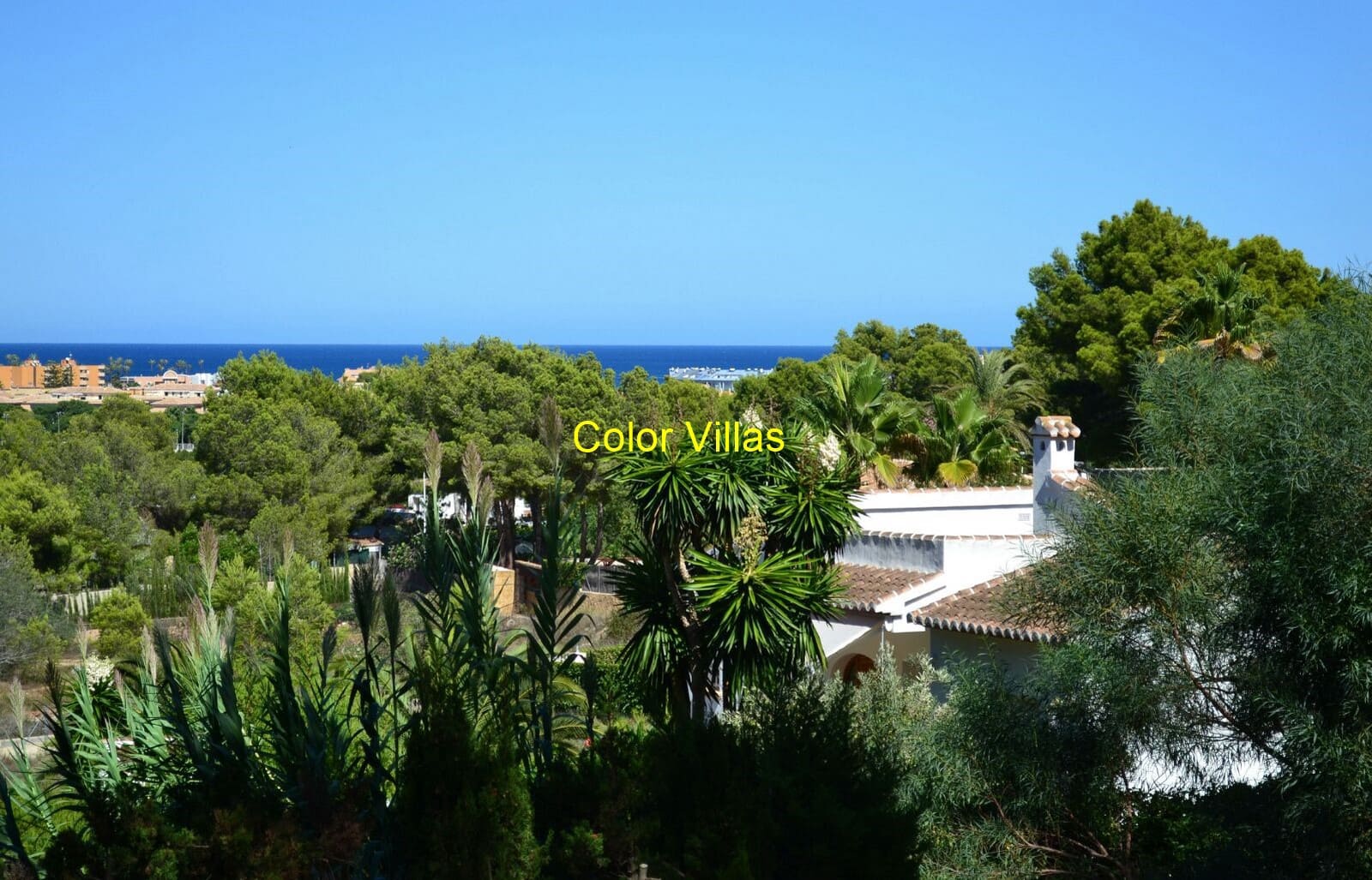 Chalet de 4 habitaciones en Javea / Xàbia en venta con garaje - 595.000 € (Ref: 9414714)