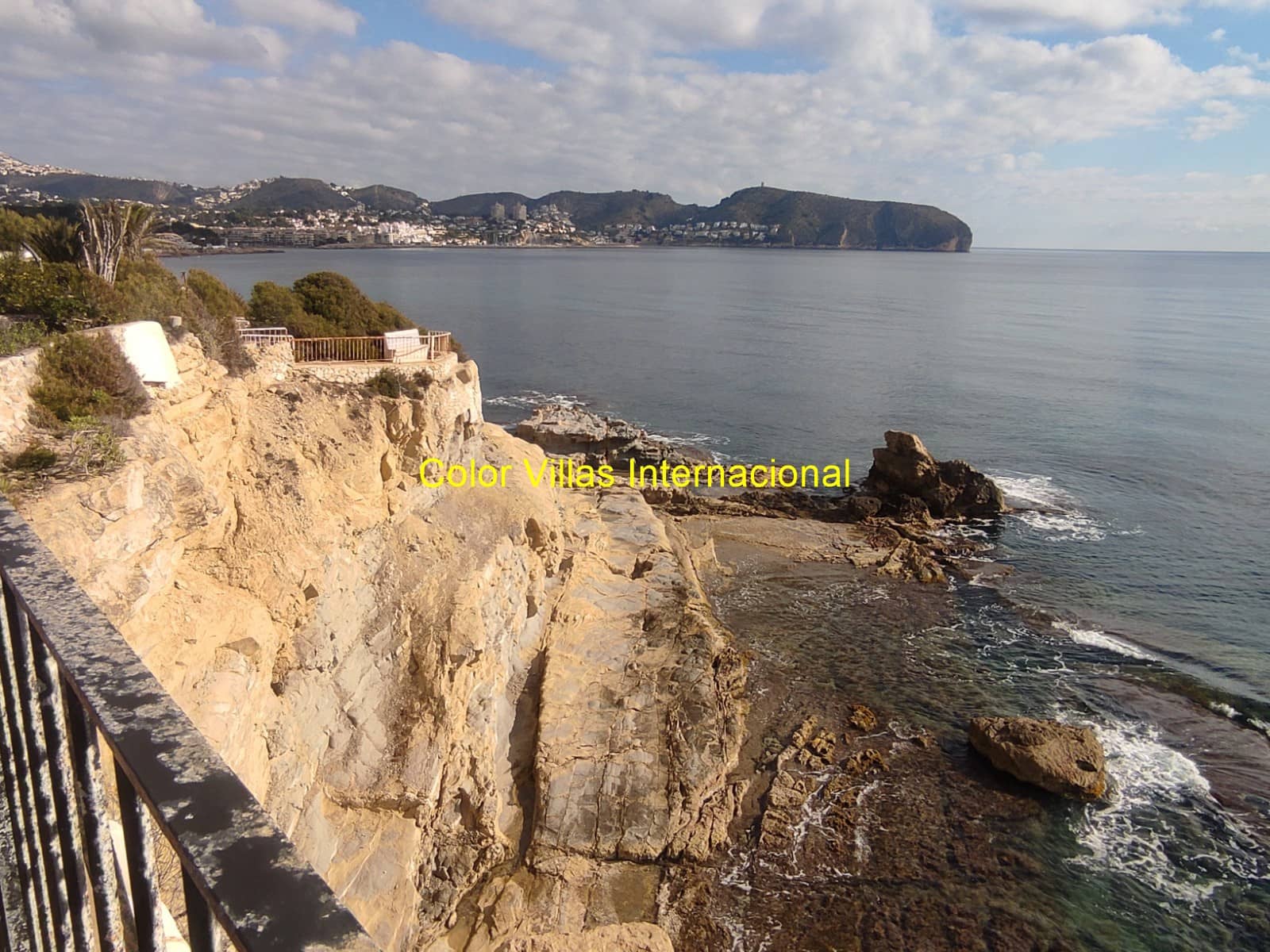 Chalet de 4 habitaciones en Moraira en venta con garaje - 1.865.000 € (Ref: 9414715)