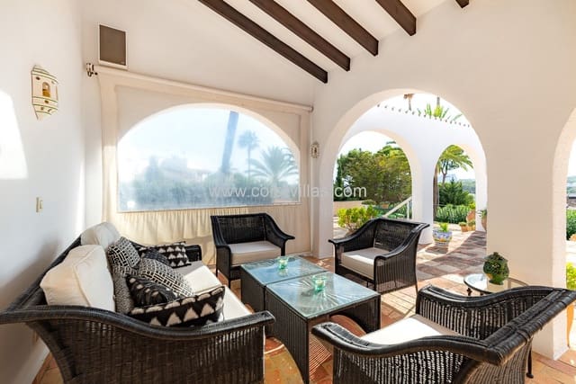 5 Zimmer Villa zu verkaufen in Moraira, Teulada-Moraira mit Garage - 1.540.000 € (Ref: 9414719)