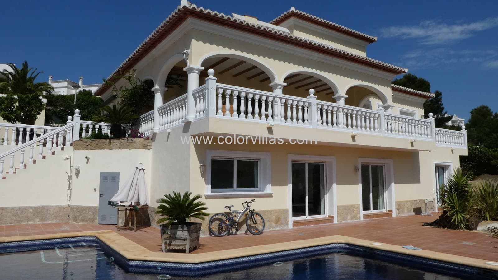 4 bedroom Villa for sale in Moraira with pool garage - € 850,000 (Ref: 9414723)