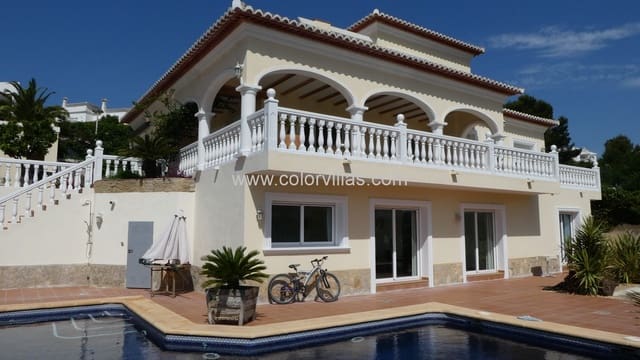4 bedroom Villa for sale in Moraira, Teulada-Moraira with pool garage - € 850,000 (Ref: 9414723)