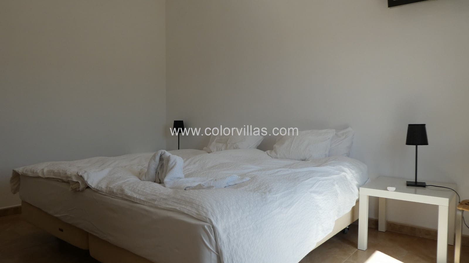 4 bedroom Villa for sale in Moraira with pool garage - € 850,000 (Ref: 9414723)