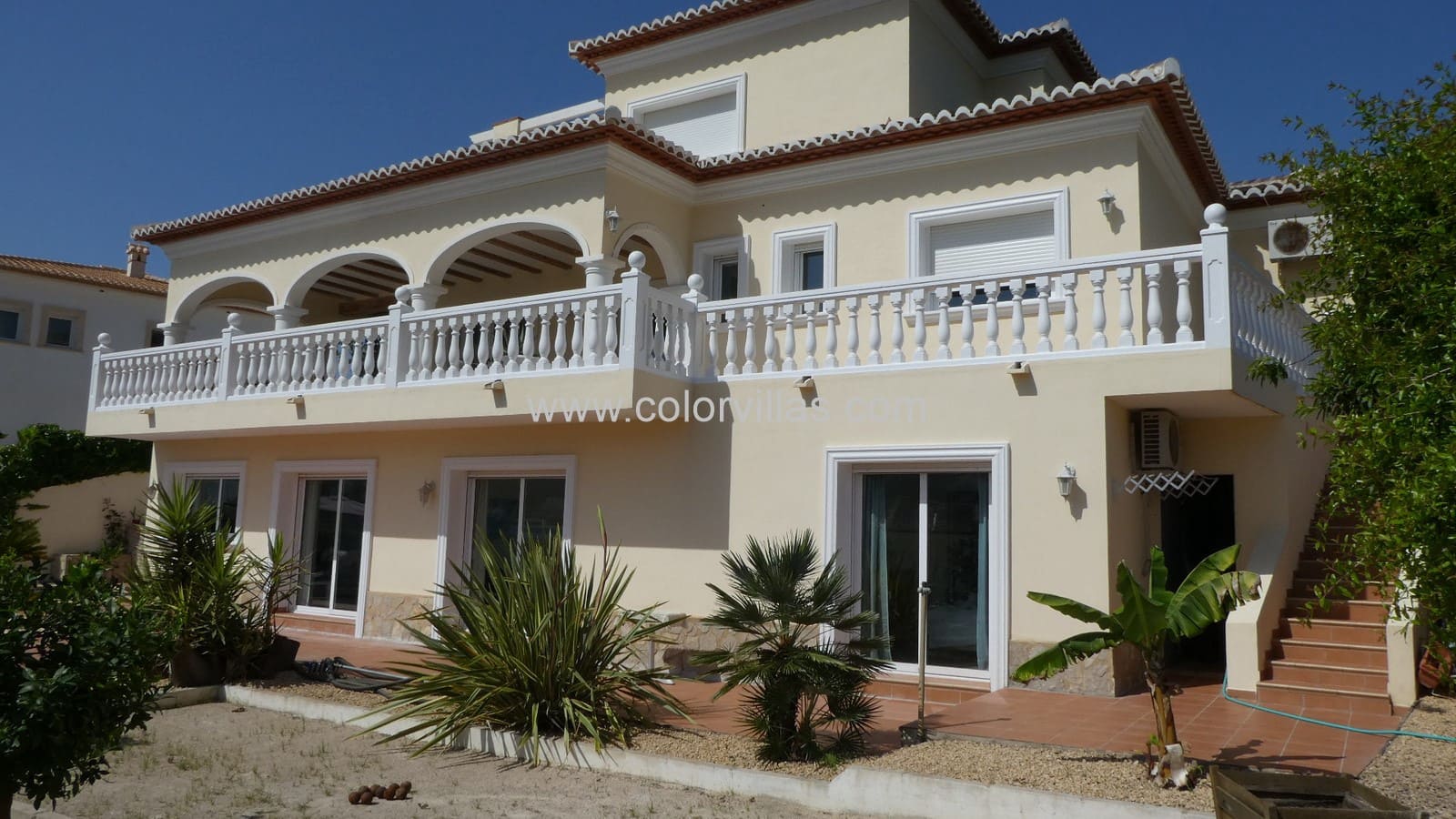 4 bedroom Villa for sale in Moraira with pool garage - € 850,000 (Ref: 9414723)