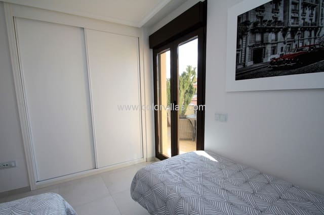 3 soveværelse Penthouse til salg i Moraira, Teulada-Moraira med garage - € 680.000 (Ref: 9414724)