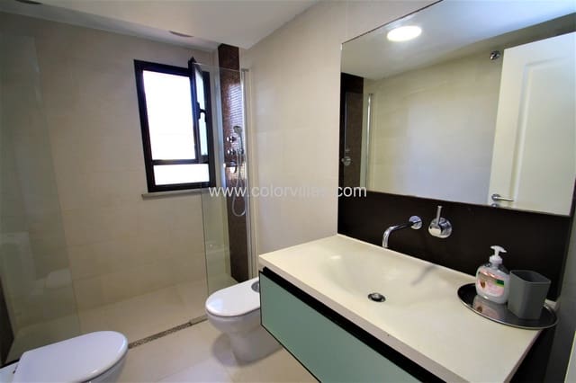 3 soveværelse Penthouse til salg i Moraira, Teulada-Moraira med garage - € 680.000 (Ref: 9414724)