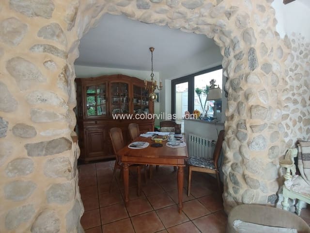 2 makuuhuone Maalaistalo myytävänä paikassa Alicante kaupunki mukana 
autotalli - 465 000 € (Ref: 9414725)