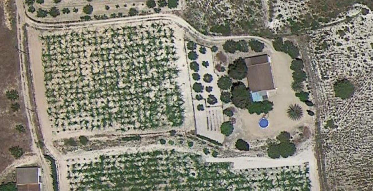 Finca/Herregård til salgs i Agullent med svømmebasseng - € 169 000 (Ref: 9414727)