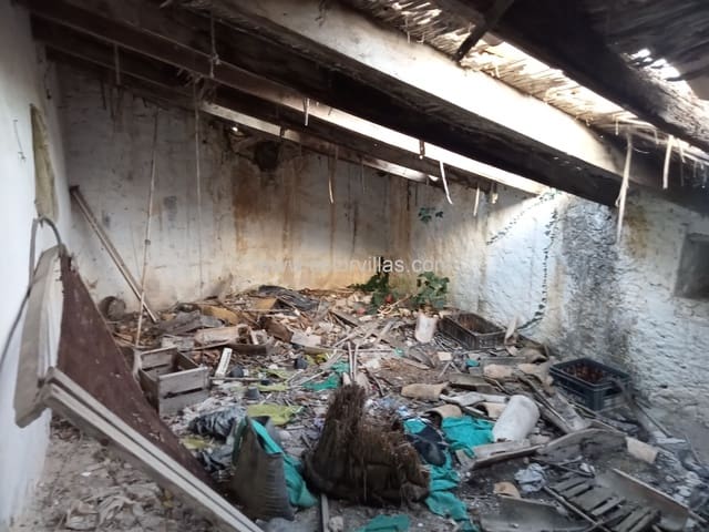 Finca/Landehus til salg i Moraira, Teulada-Moraira - € 270.000 (Ref: 9414729)