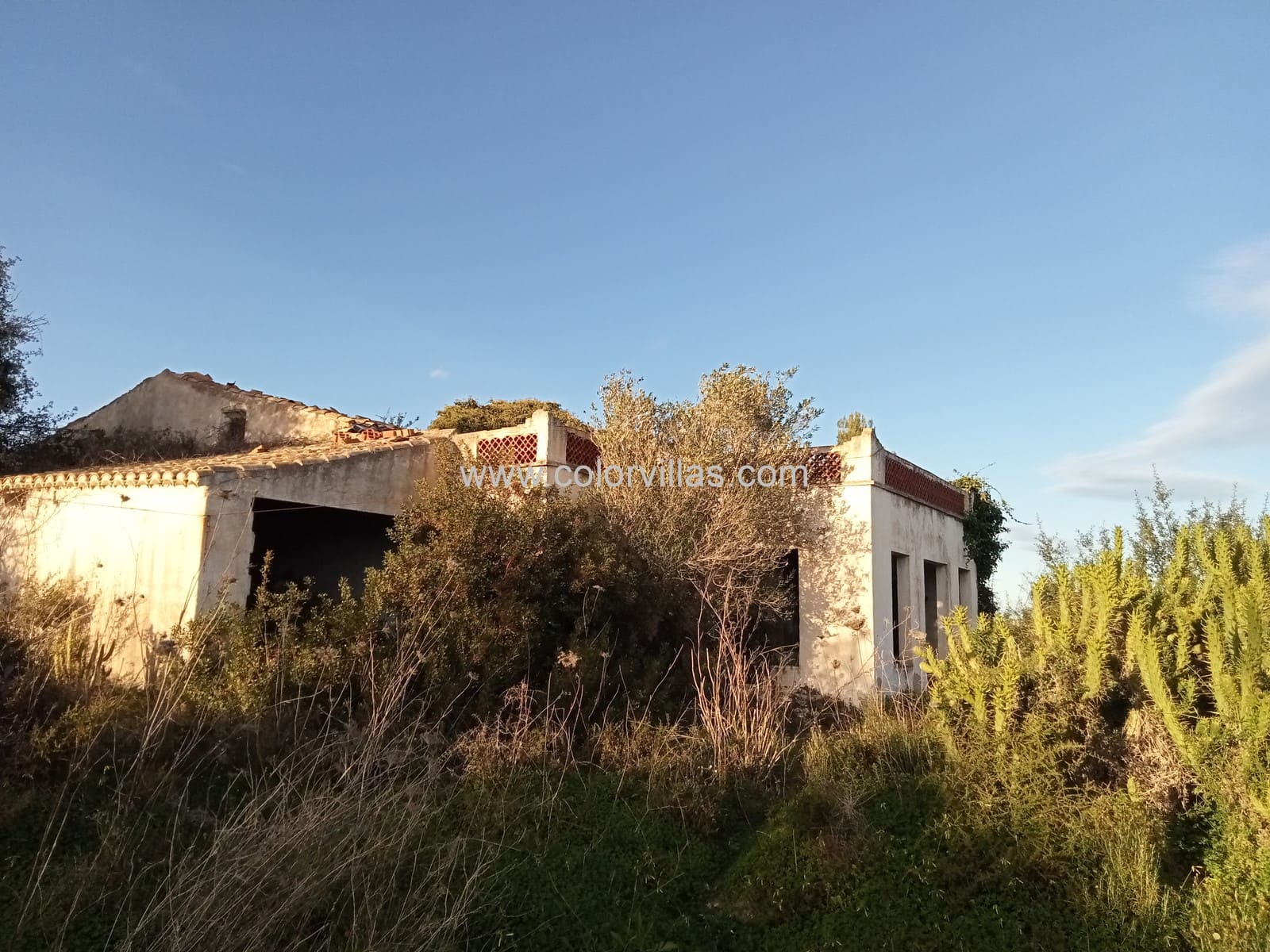 Finca/Landehus til salg i Moraira - € 270.000 (Ref: 9414729)
