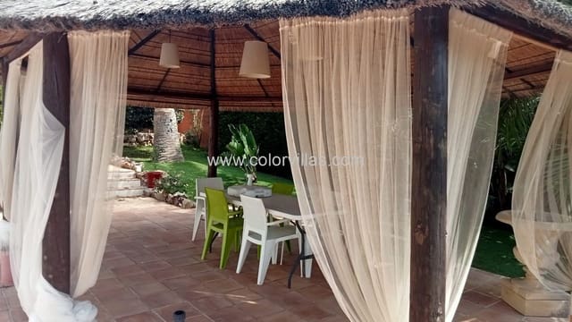 4 soverom Villa til salgs i Moraira, Teulada-Moraira - € 1 240 000 (Ref: 9414731)