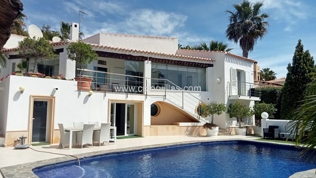 4 soverom Villa til salgs i Moraira, Teulada-Moraira - € 1 240 000 (Ref: 9414731)